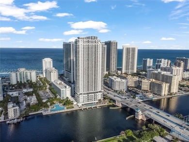 Beach-inspired, high-rise turnkey residence offering a new - photo 2