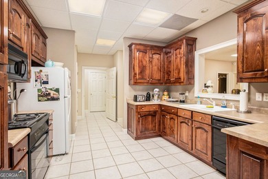 STUNNING BRICK HOME beautifully maintained and nestled on 2.65 - photo 37