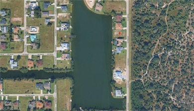*LAKE VIEW* *NEW SEAWALL* *WESTERN EXPOSURE* Discover the - photo 3