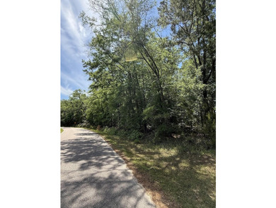 This is one listing you don't want to pass by. This 37.3 acre - photo 2