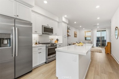 Welcome to this beautiful home in the highly sought after Oasis - photo 15