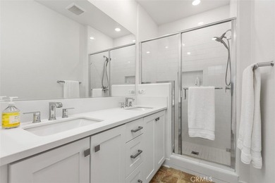 Welcome to this beautiful home in the highly sought after Oasis - photo 25