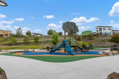 Welcome to this beautiful home in the highly sought after Oasis - photo 32