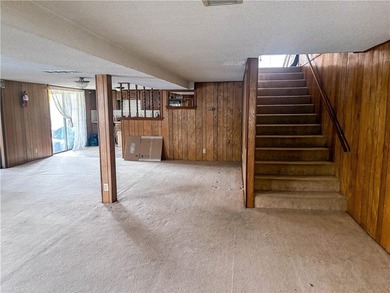 Investor special in Warsaw, MO! This 2-bedroom, 2.5-bath - photo 7
