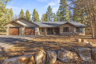 Upper Klamath Lake Home For Sale in Klamath Falls Oregon
