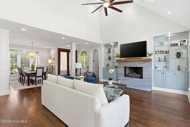 Beautifully reimagined and ideally positioned in the heart of - photo 20