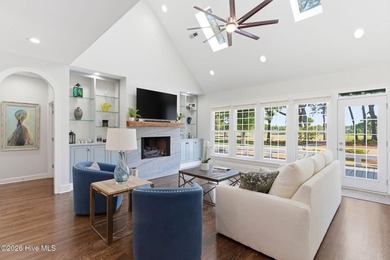 Beautifully reimagined and ideally positioned in the heart of - photo 25