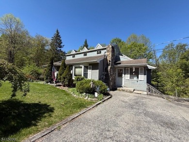 Opportunity knocks with this expansive Cape Cod that blends - photo 2