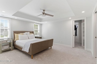 Beautifully reimagined and ideally positioned in the heart of - photo 50