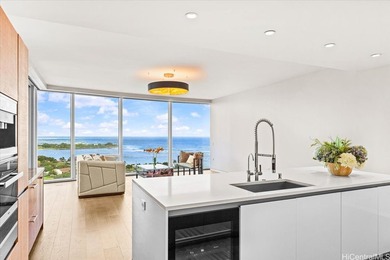 Highly upgraded luxury 3 beds, 2.5 baths residence at Waiea - photo 6