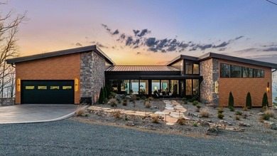 Designed by Polk Stanley Wilcox Architects and engineered into - photo 1