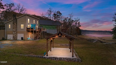 WOW FACTOR! ENJOY LAKEFRONT LIVING IN THIS BEAUTIFUL - photo 1