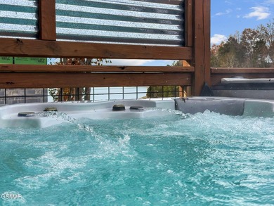 WOW FACTOR! ENJOY LAKEFRONT LIVING IN THIS BEAUTIFUL - photo 3