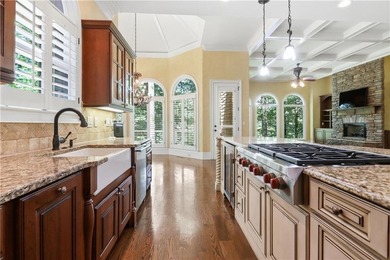 Exceptional custom estate in Waters Edge at Capitol - set on 6.5 - photo 16