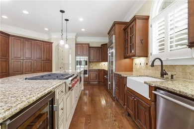 Exceptional custom estate in Waters Edge at Capitol - set on 6.5 - photo 17