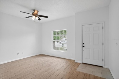 Well-maintained and move-in ready, this Port Orange home offers - photo 2