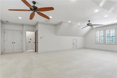 Exceptional custom estate in Waters Edge at Capitol - set on 6.5 - photo 38