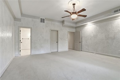 Exceptional custom estate in Waters Edge at Capitol - set on 6.5 - photo 40