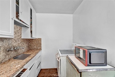 1065 E. 19th Street, Long Beach - Pride of Ownership 4-Unit - photo 8