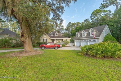 Enjoy exceptional golf course living in this beautifully - photo 12