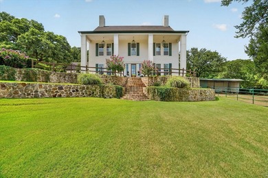 (private lake, pond, coastal) Home For Sale in Arlington Texas