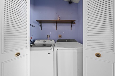 Welcome to this charming two-bedroom, two-bathroom villa in - photo 21