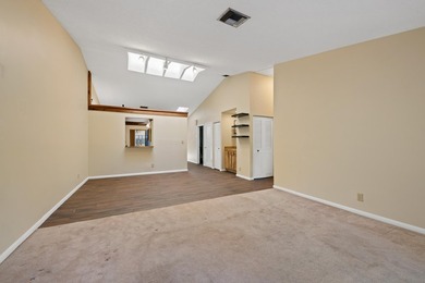 Welcome to this charming two-bedroom, two-bathroom villa in - photo 30