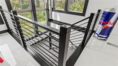 ALL ZERO ENTRY! AS SEEN ON ZILLOW GONE WILD - 3 YEAR OLD - photo 33