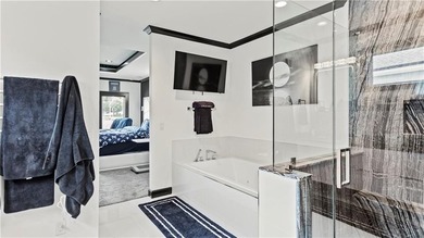 ALL ZERO ENTRY! AS SEEN ON ZILLOW GONE WILD - 3 YEAR OLD - photo 44
