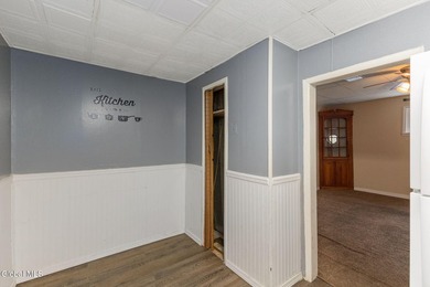 An exciting opportunity in South Troy--this 2-bedroom, 1-bath - photo 8