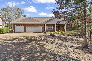 Lake Balboa Home For Sale in Hot Springs Village Arkansas