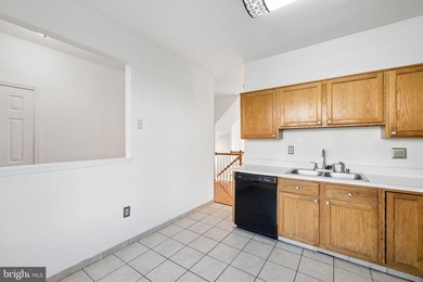 Welcome to 15721 Lansdale Place in the highly sought-after - photo 11
