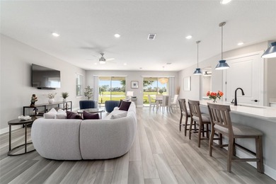 Welcome to an impeccably maintained Mystique model on a premium - photo 13
