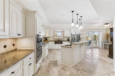 Welcome to Sandpiper Retreat, an exceptional estate-style - photo 14