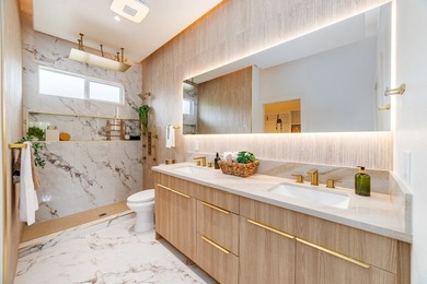 Welcome to Your Dream Home! Experience modern luxury at its - photo 15