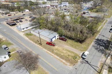 This unique commercial property is in a high-traffic area - photo 16