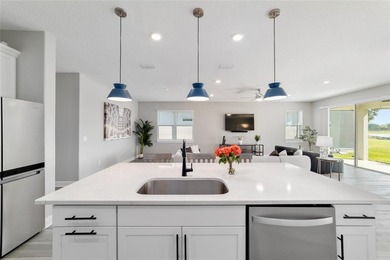 Welcome to an impeccably maintained Mystique model on a premium - photo 17