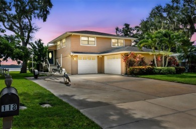 Lake Home For Sale in Palm Harbor, Florida