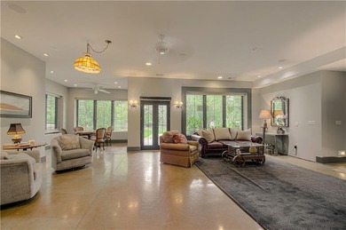 Mountain-luxury meets custom craftsmanship in this show-stopping - photo 26