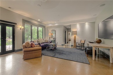 Mountain-luxury meets custom craftsmanship in this show-stopping - photo 27