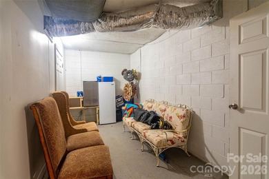 Located in one of Shelby's most desirable neighborhoods, this - photo 35