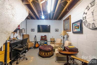 Located in one of Shelby's most desirable neighborhoods, this - photo 36