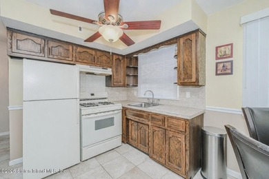 Welcome to this custom-built two-family detached home! This - photo 43