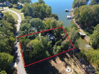 Lake Lot For Sale in Mooresville, North Carolina