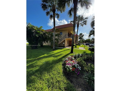 Weston Lakes Area Condo For Sale in Weston Florida
