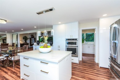 Experience luxury island living in this impeccably remodeled - photo 9