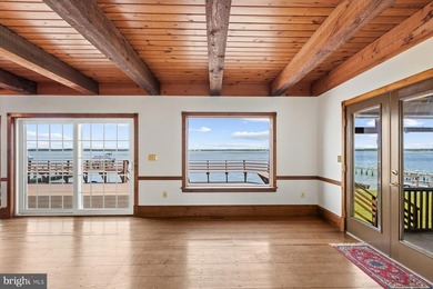 Exceptional bayfront home with 95 feet of direct water frontage - photo 6
