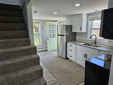A rear opportunity to own a 1-2 bedroom, 1 bath home on a 10,400 - photo 10