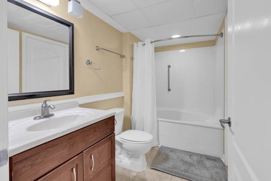 Wake Up to the Waves: True 1-Bedroom Oceanfront Oasis Experience - photo 13