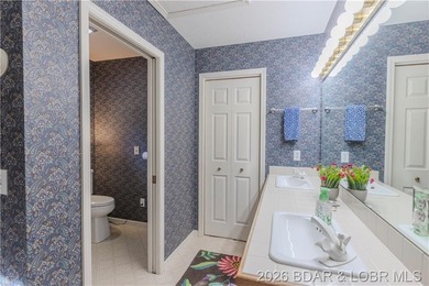 BACK ON MARKET AT NO FAULT OF SELLER. This 4000+ square foot - photo 13